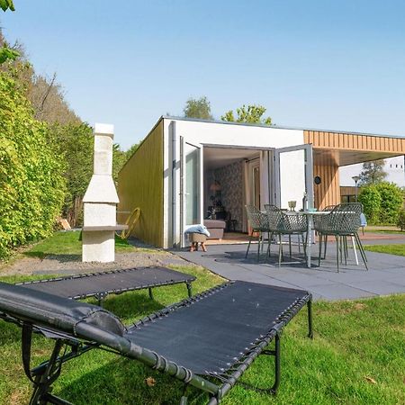 Nice Home In Heinkenszand With Sauna Екстер'єр фото